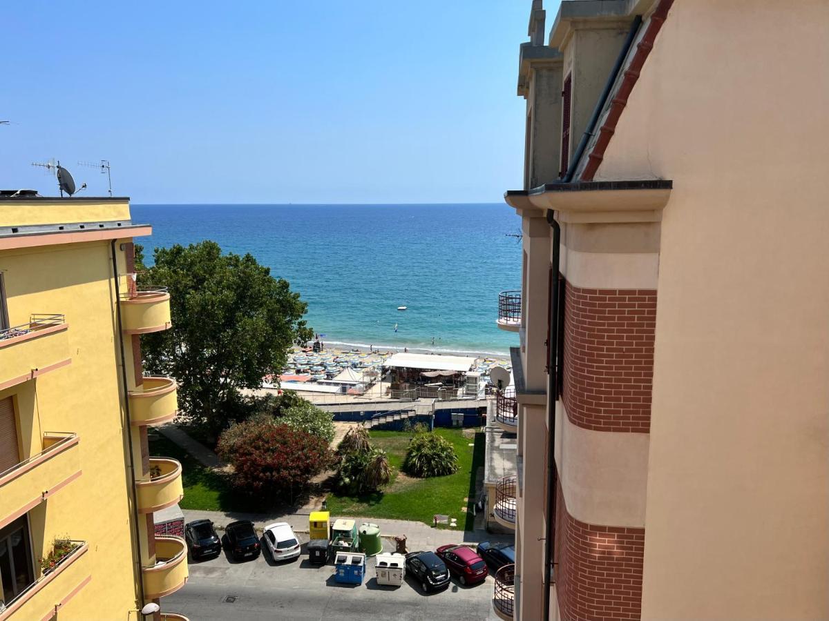 Don Pedro Beach House サヴォーナ エクステリア 写真
